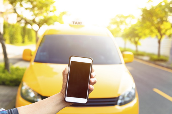 Вы можете быстро заказать машину в «Наше Такси» по телефону 8-800-201-68-48.